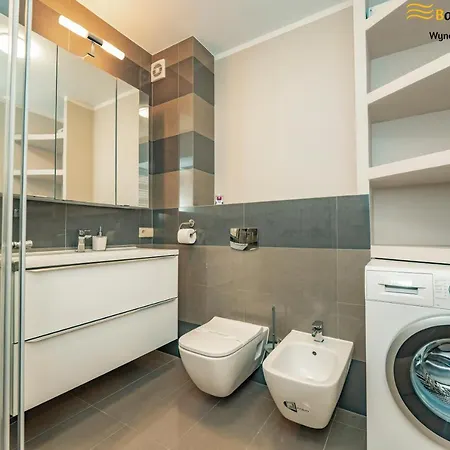 Baltic - Debina アパート *